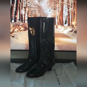 Marc Jacobs Monochrome Black Very fashion  boots!